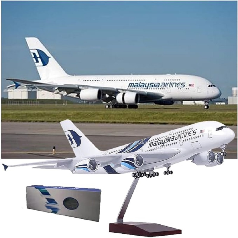 Model Airplane Plastic - 1:160 Scale Malaysia Airlines A380 Metal